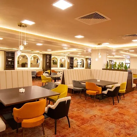 адмирал - ултра ол инклузив и частен плаж 5*