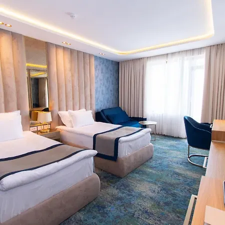 Admiral Altın Kumlar