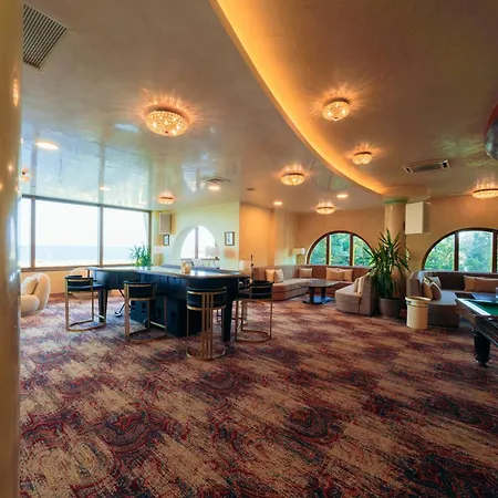 Хотел адмирал - ултра ол инклузив и частен плаж 5*