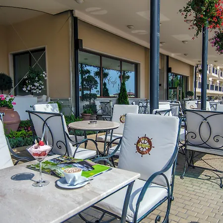 Hotel Admiral - Ultra Inclusive&private