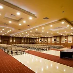 адмирал - ултра ол инклузив и частен плаж 5*