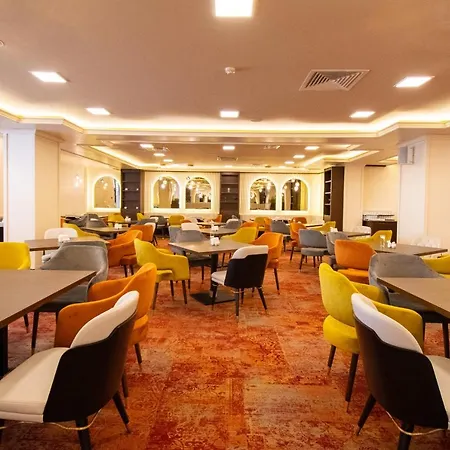 Admiral Hotel 5*