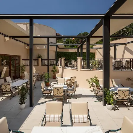 Admiral 5* Aranyhomok