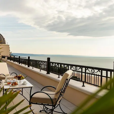 Admiral Hotel 5*