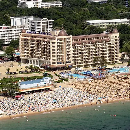 Admiral Hotel