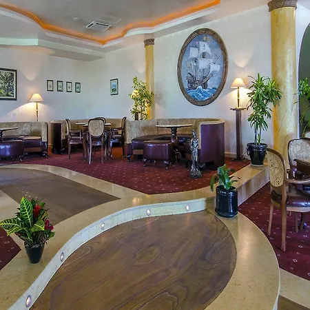 Hotel Admiral 5*
